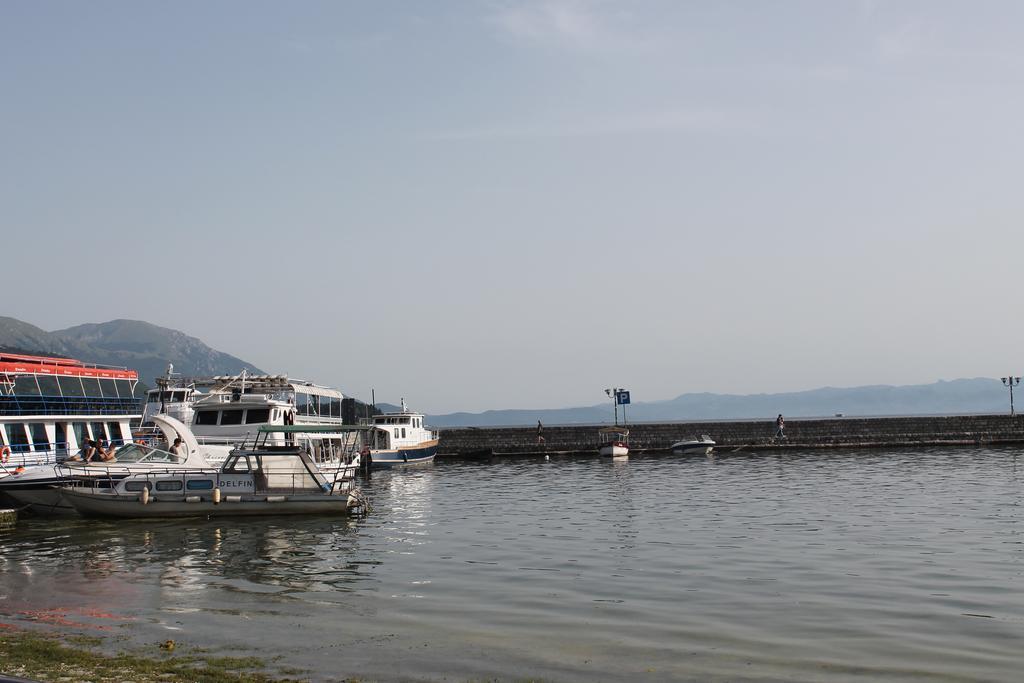 Guest House Ohrid Trpeski Ngoại thất bức ảnh